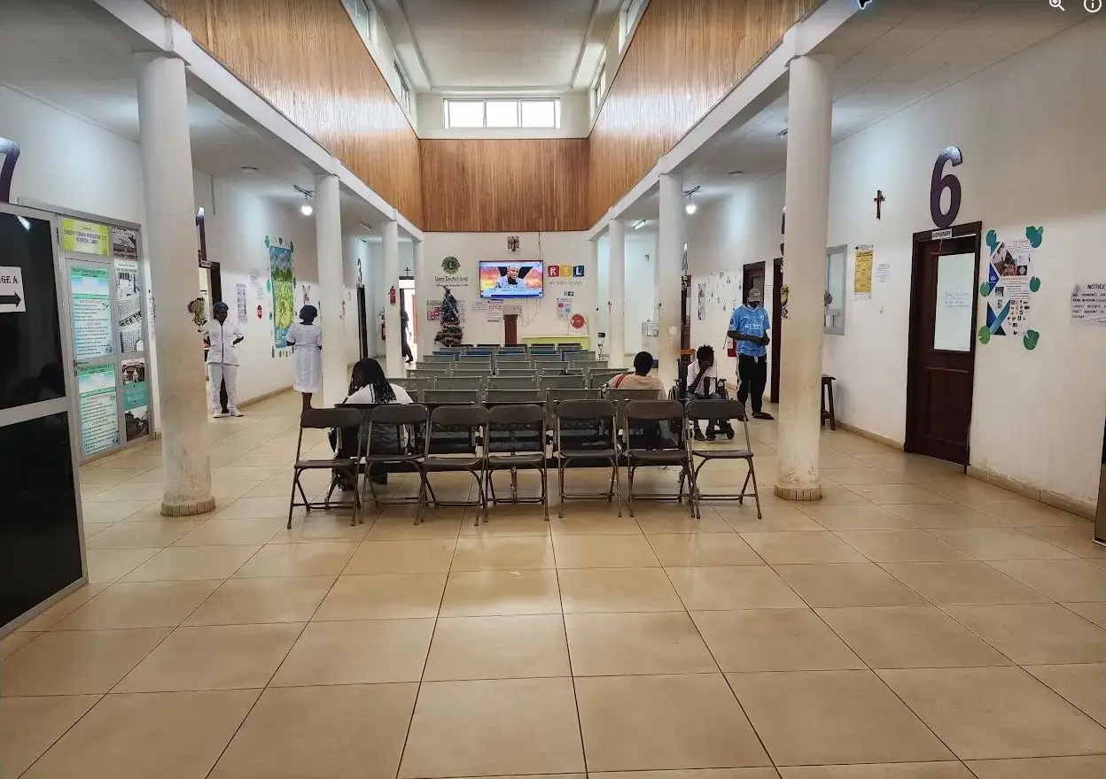 Hospital pharmacy — Yaoundé